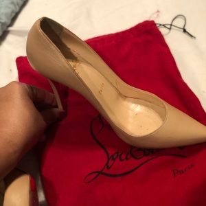 Christian Louboutin Apostrophy Pump